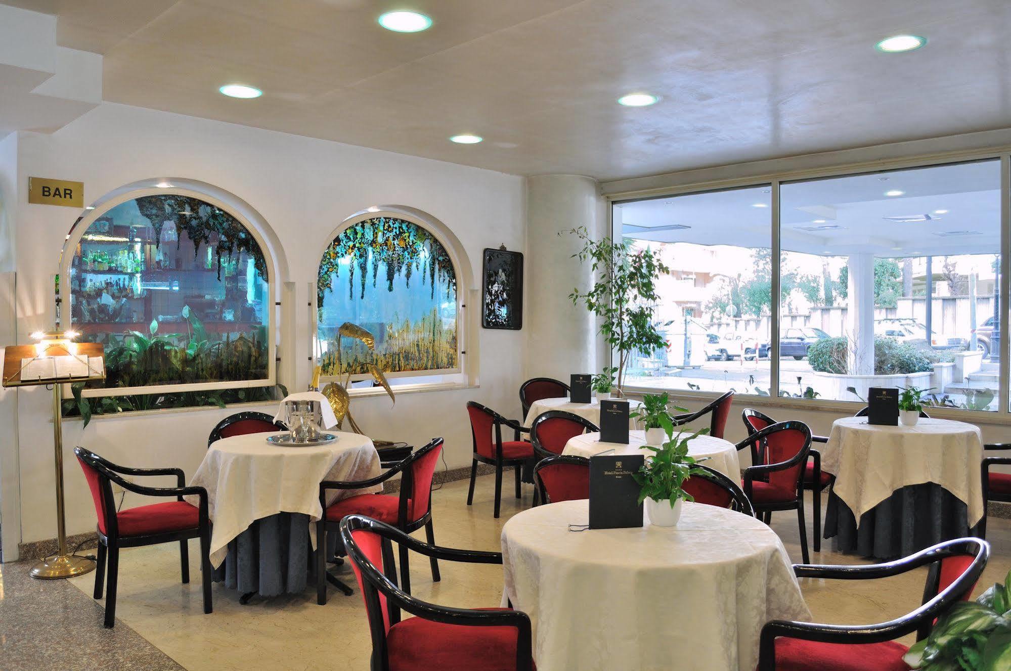 Hotel Pineta Palace Roma Restaurante foto